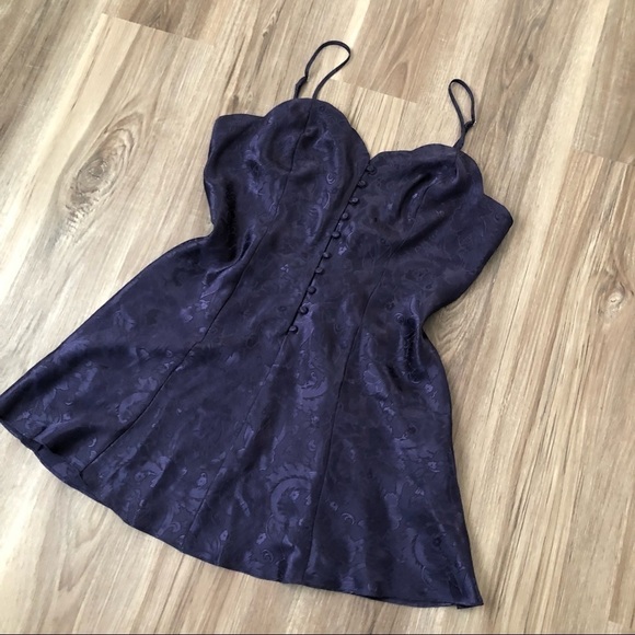 Victoria’s Secret Deep Purple front button intimate slip dress size Medium - Picture 3 of 9